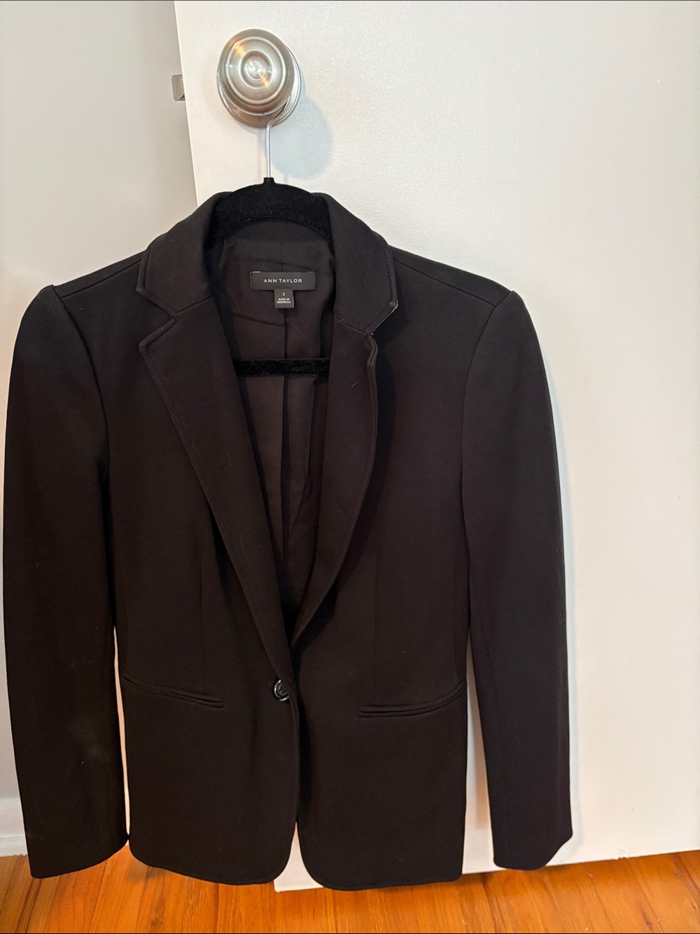 Ann Taylor Black Tailored Women's Blazer